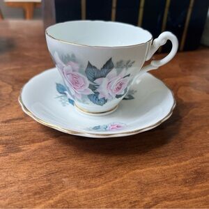 Royal Grafton Pink Roses Floral Fine Bone China Tea Cup And Saucer England